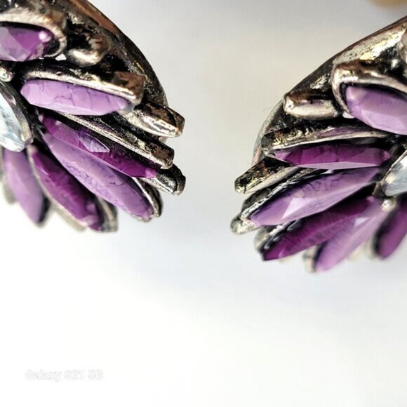 Bold Purple Cuff Bracelet Floral Motif Purple Bangle - Picture 13 of 14